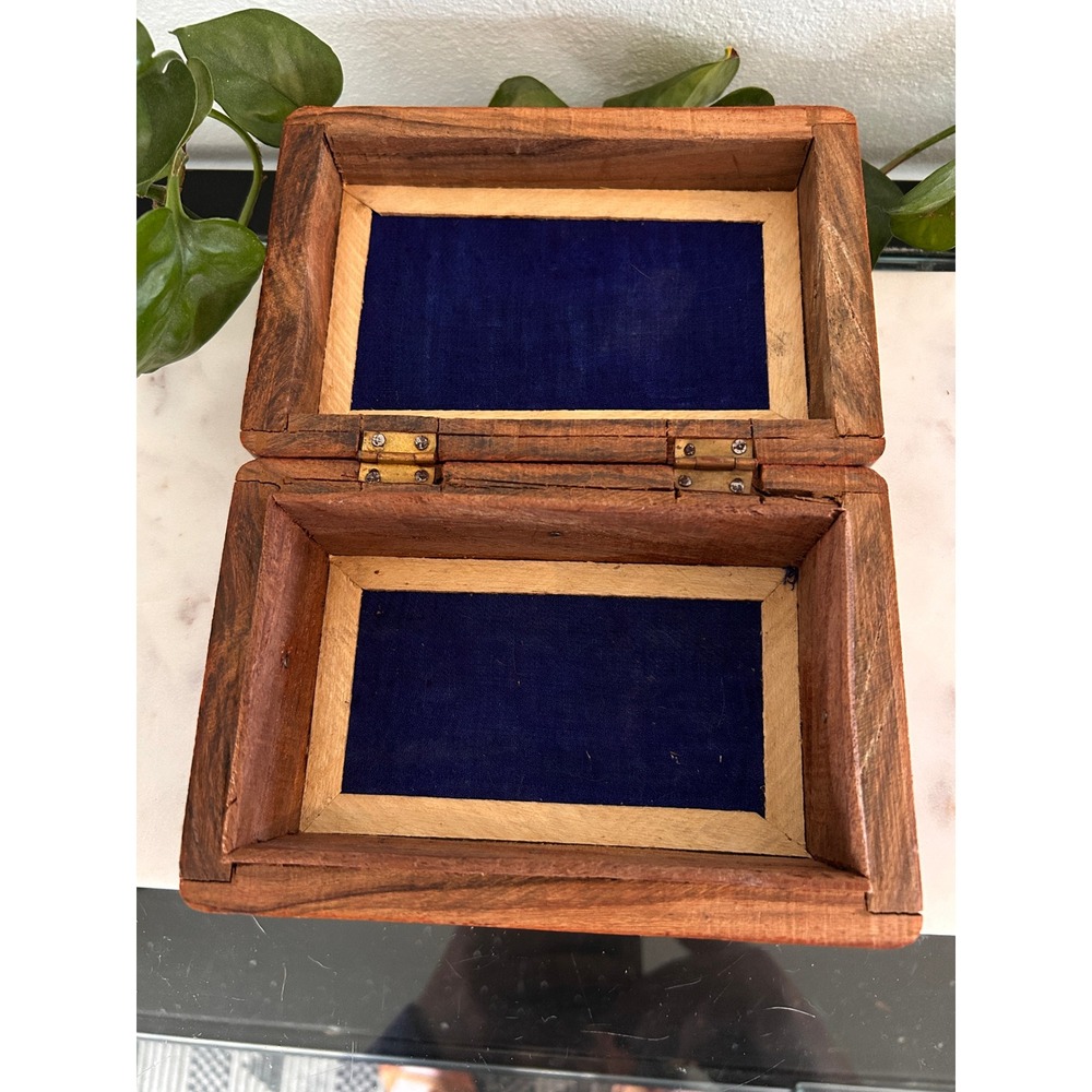 Vintage Hand Carved Floral Wood Jewelry Box Shell Inlay Blue Velvet Lined - Picture 8 of 16